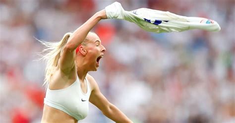 England hero Chloe Kelly: An iconic celebration and .